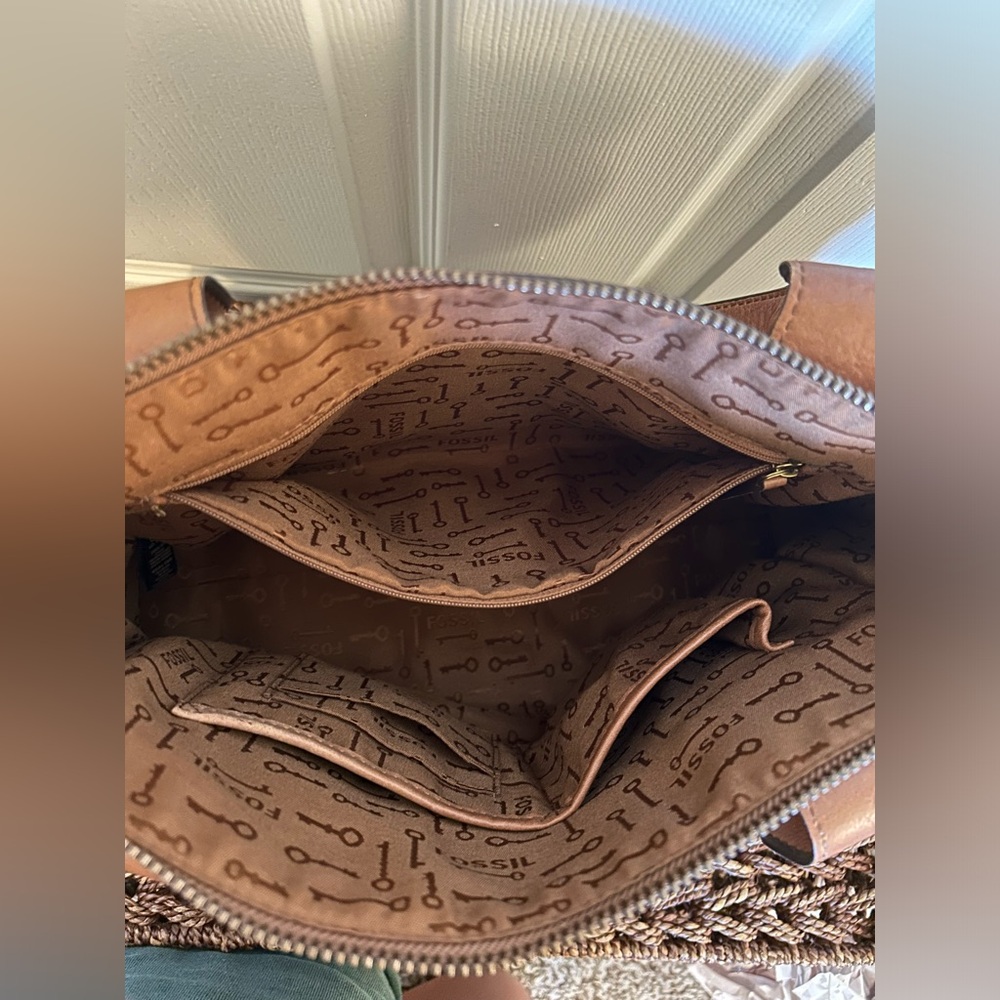 Fossil Vintage Purse, Missing Key - image 8